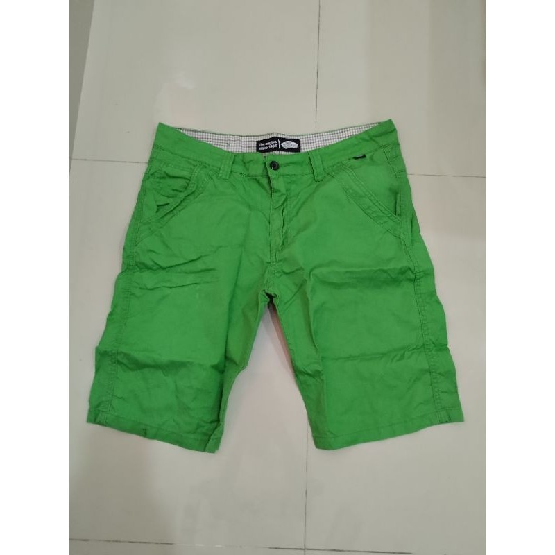 PRELOVED CELANA Pria Merek Celcius / Giordano / Brit
