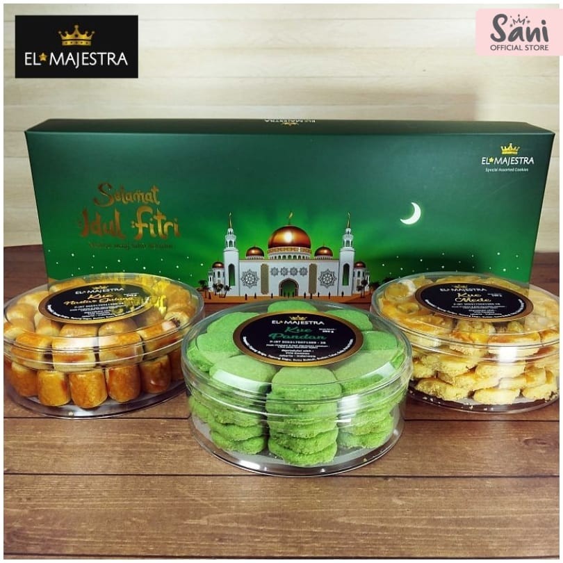 

Sani | (LEBARAN TETAP KIRIM) EL MAJESTRA 3 PREMIUM - Parcel Lebaran / Hampers Idul Fitri Eksklusif / Parsel Ramadhan / Paket Kue Kering (ATK)