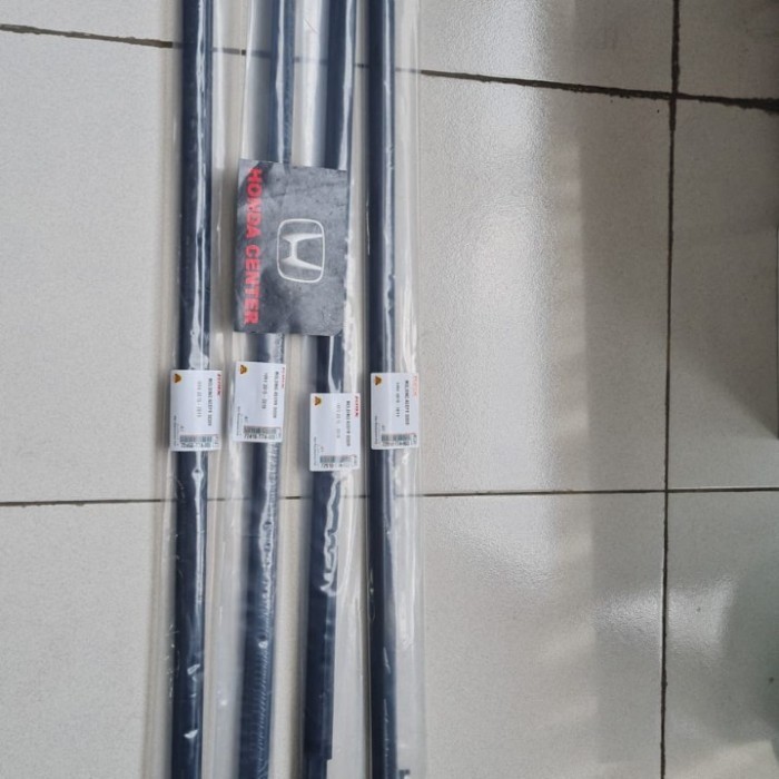 Pelipit Kaca Crv Gen 3 Good Quality