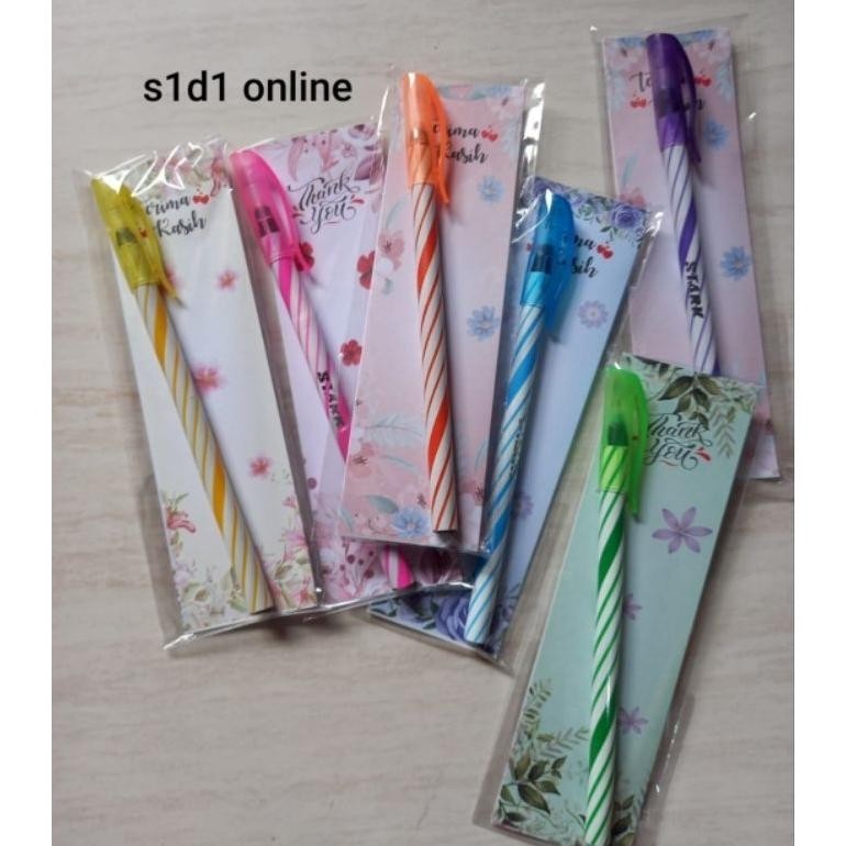 

Ready 50Pcs Alas Shaby Pulpen Warna Warni Ulir Souvenir Pernikahan Khitanan Ulang Tahun Murah Unik Lucu Pena Murah