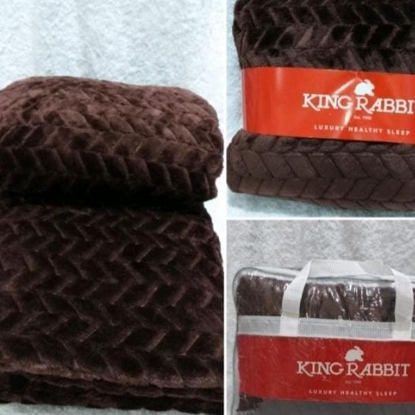 Selimut King Rabbit Emboss Polos