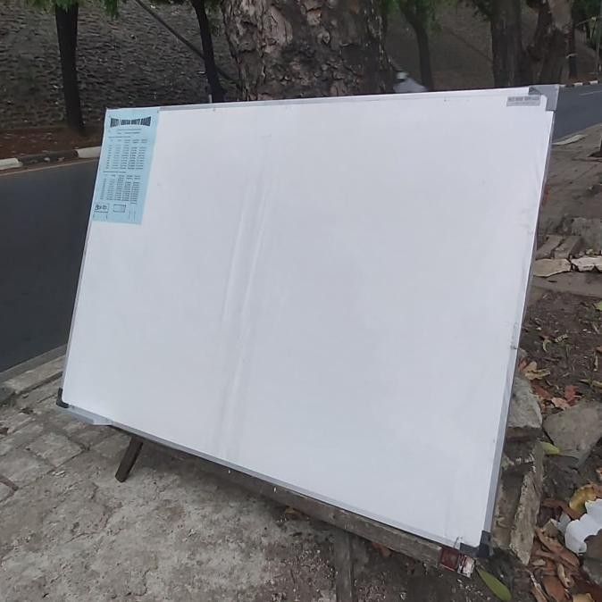 

white board gantung 80 x 120 cm