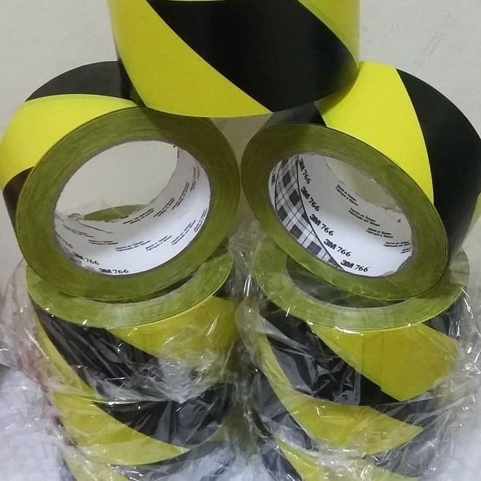 

3M 766 Floor Marking Tape Lakban Kuning Hitam 2" x 33 Meter