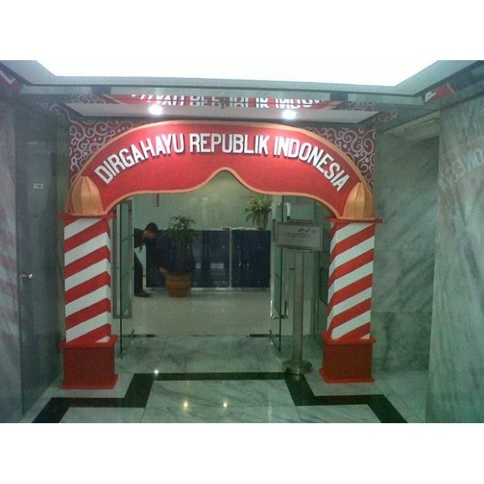 

dekorasi styrofoam 17 Agustus an kantor