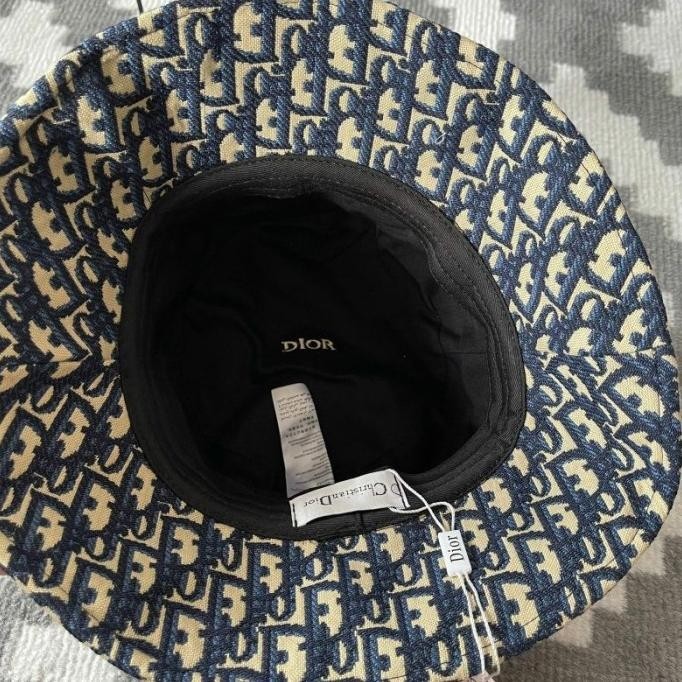 Topi Bucket Branded Unisex Pria Wanita Import Fashion Style CD