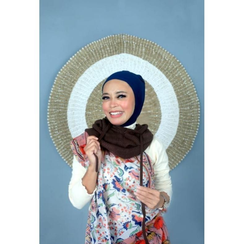 Balaclava / Kupluk Rajut Hijab / Hoodie Valenciava