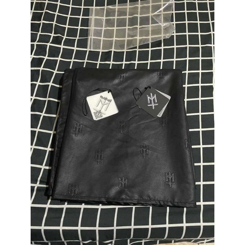 SARUNG MATERNAL CODE THRONG