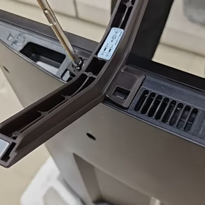 KAKI TV LG 55UR7550 55 INCI