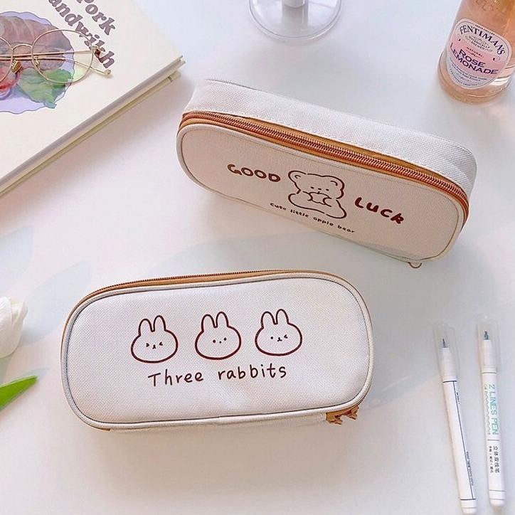 

eq-77 [MILOLI] Kotak Pensil BEAR CARTOON kanvas Minimalis Aesthetic Korean Style Stationery - F0204 Murah