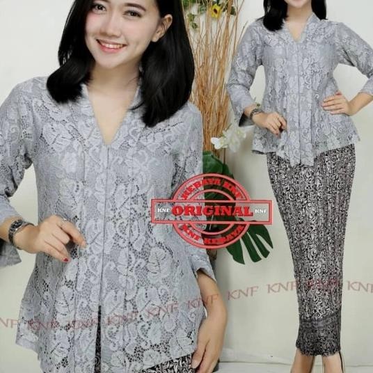 Setelan Kebaya Floy Brokat Busui Warna Sier Abu-Abu / Kebaya Encim