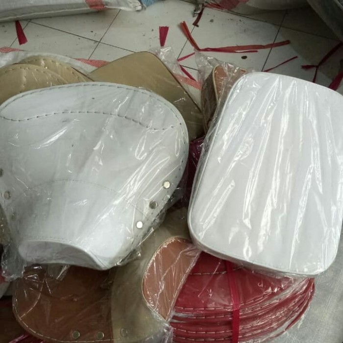 Cover Jok Vespa Pisah Putih