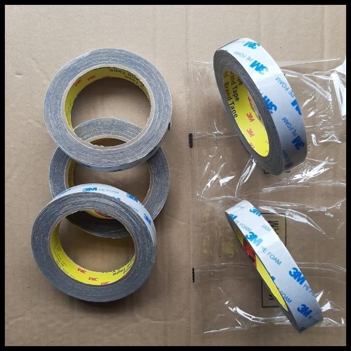 

BEST DEAL DOUBLE TIP DOUBLE TAPE LEM BOLAK BALIK LEM 3M PUTIH !