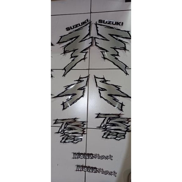 striping Suzuki TS125 imitasi Striping suzuki TS 125 striping TS125 stiker TS125 hitam abu