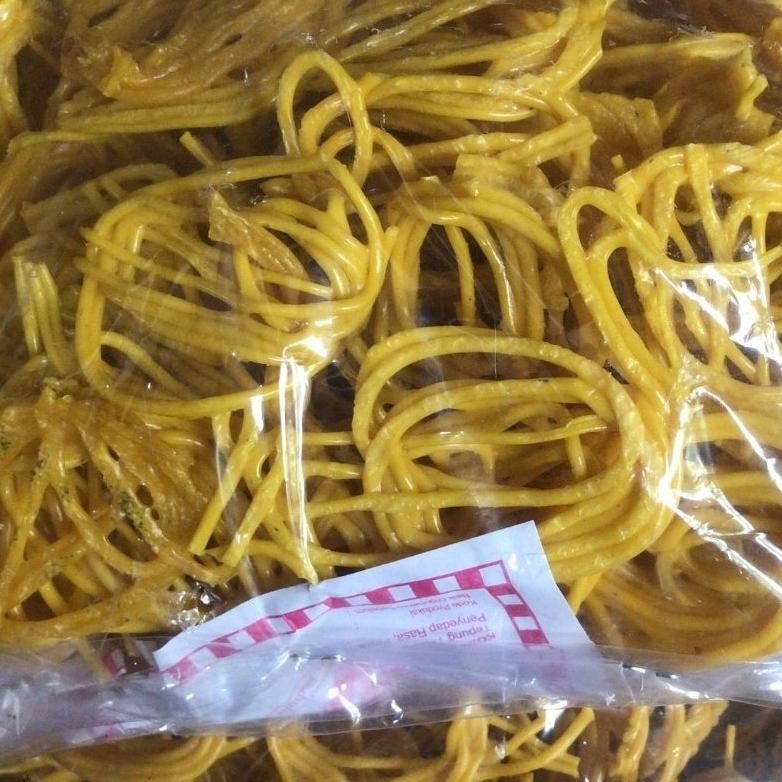 

Is75 KERUPUK MIE KUNING 1KG Hemat