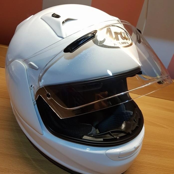 ARAI ASTRO IQ