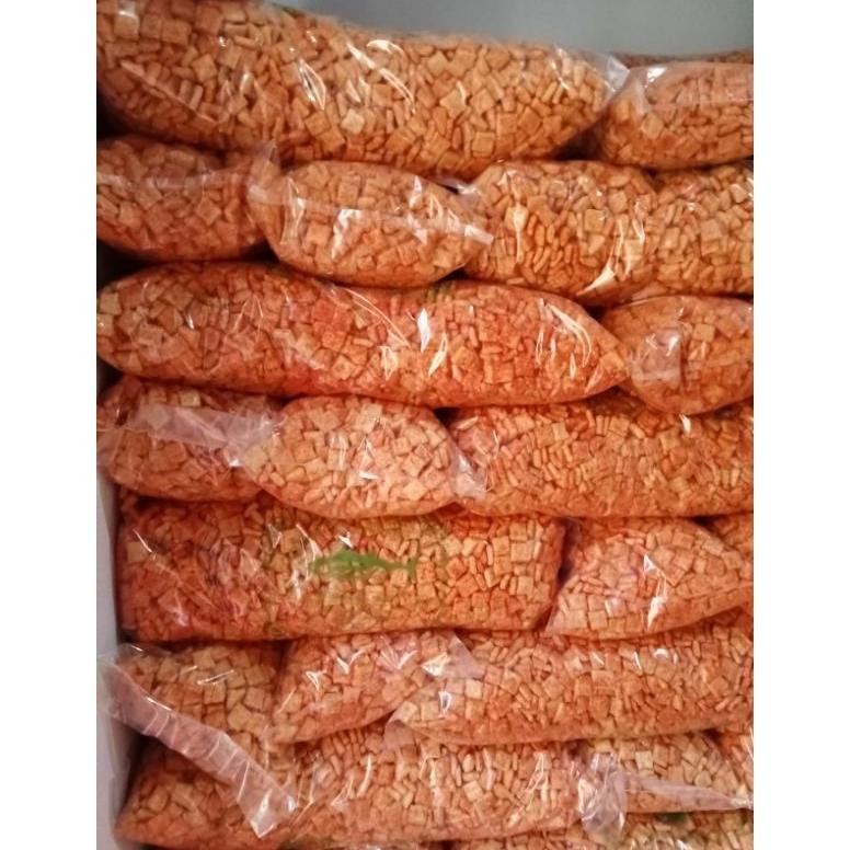 

TERLARIS!! 1 KILOGRAM KERUPUK RAMBAK TAHU KOTAK Berkualitas