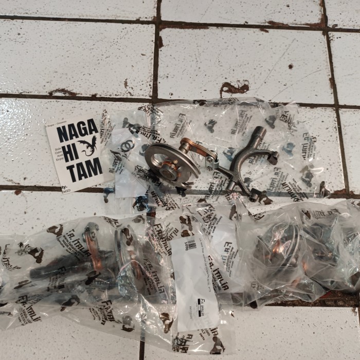 :::::::] shifter perseneling Vespa PTS special by FA original baru