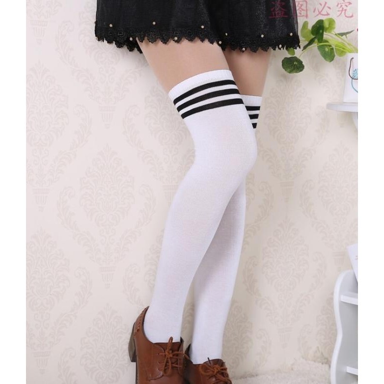 Kaos Kaki Ala Jepang