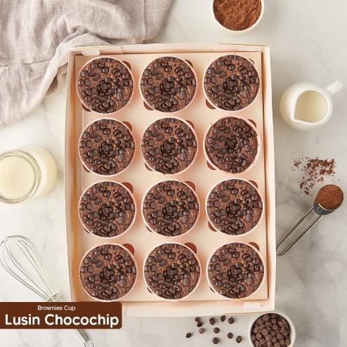 

New Arival BROWNIES CUP 1 LUSIN (SESUAI FOTO - KHUSUS INSTAN) | Mbun Brownies Panggang | Brownies Melted | Fudgy Brownies | Coklat | Keju | Makanan Ringan Viral