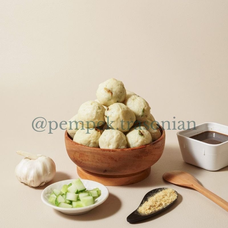 

PEMPEK PALEMBANG ENAK MURAH ADAAN 40 PCS - PEMPEK TRASO NIAN ASLI PALEMBANG