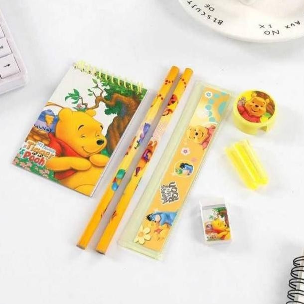 

LI34 [Store.1234] SET LENGKAP ALAT TULIS LUCU SOUVENIR ULANG TAHUN. Viral