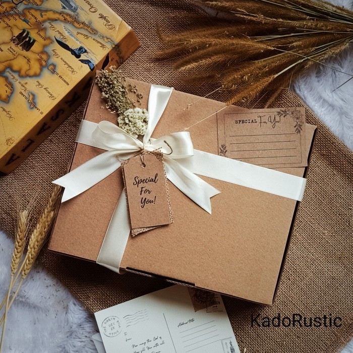 

HOT SALE KOTAK KADO/GIFT BOX RUSTIC PITA HANG TAG GONI