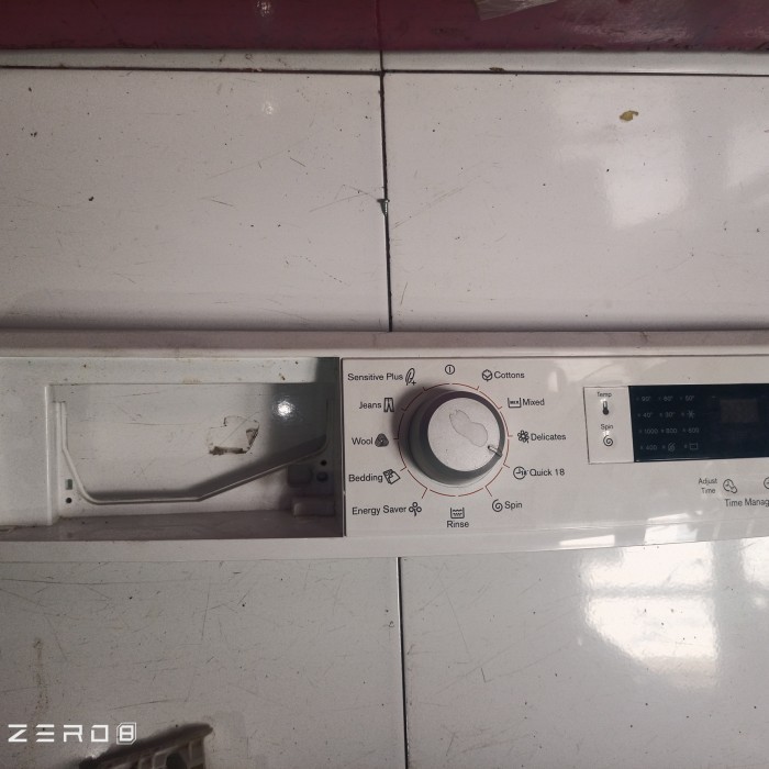 MODUL DEPAN/ MODUL DISPLAY PLUS PANEL MESIN CUCI ELECTROLUX EWF 10842