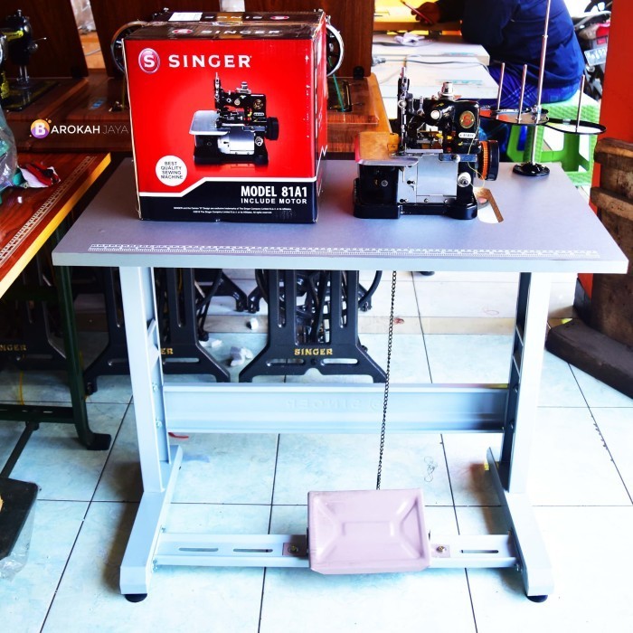 Mesin Jahit Obras Singer 81A1 Komplit Meja Kaki Dinamo Original Singer