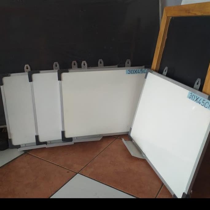 

papan tulis belajar anak UK kecil 40x60 AM99