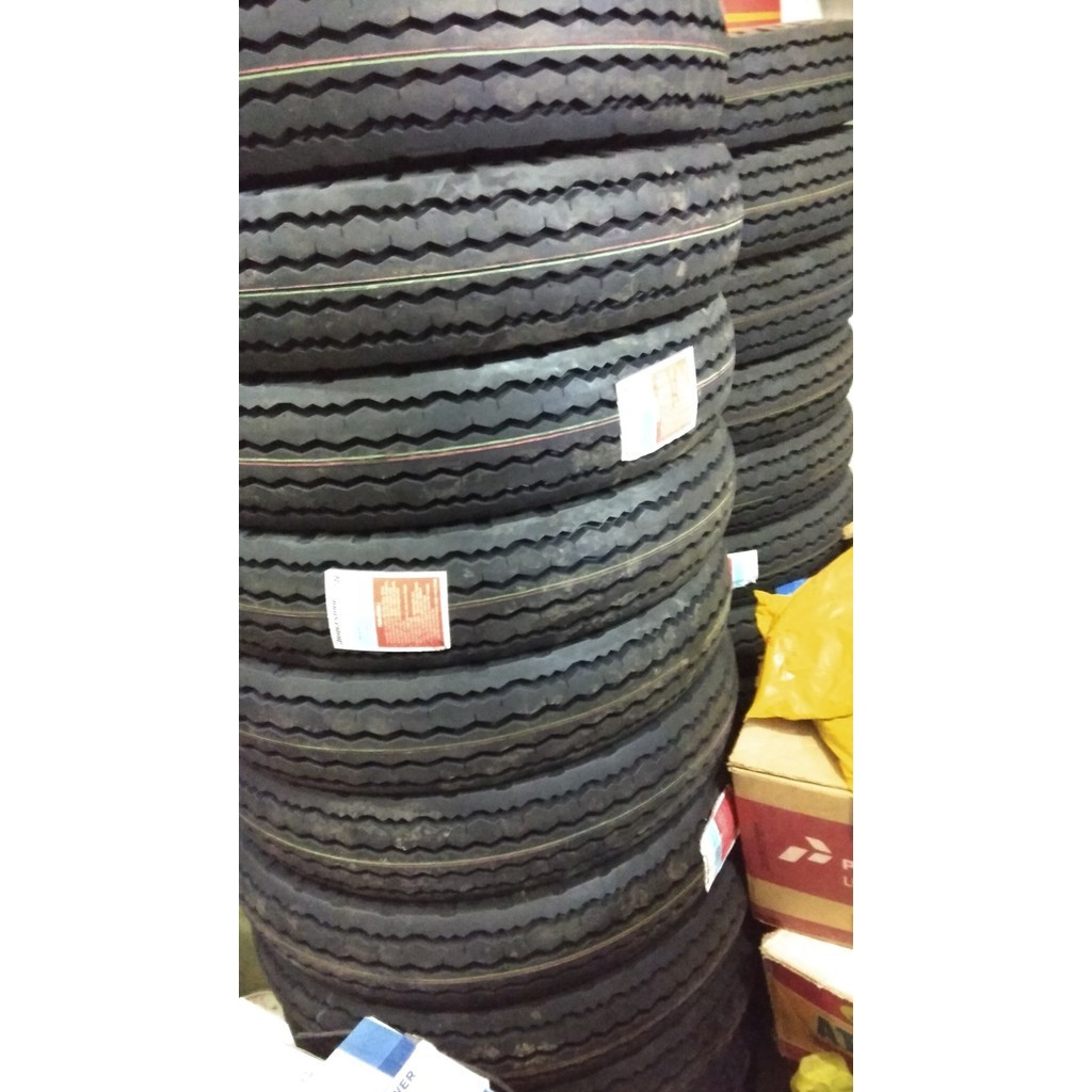 Ban Truck / Truk Bridgestone 750-15 (MRD)