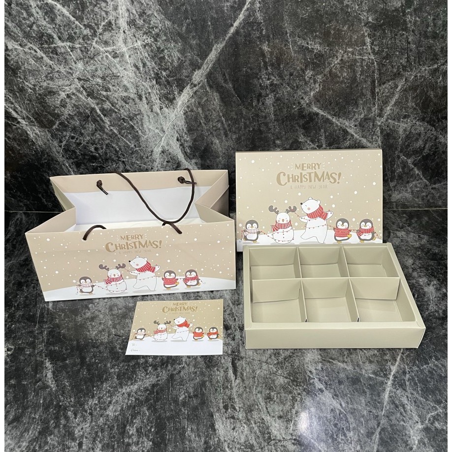 

PAKET C Paperbag kecil + dus sekat 6 "polar bear & friends"+FREE TAG