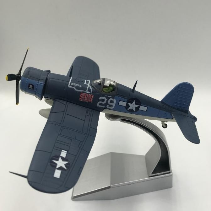 Diecast Pesawat Tempur Vought F4U Corsair Skala 1:72