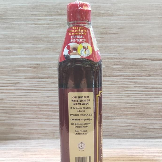 

Minyak Wijen Chee Seng Pagoda/Chee Seng Pure White Sesame Oil 375 ml KS88