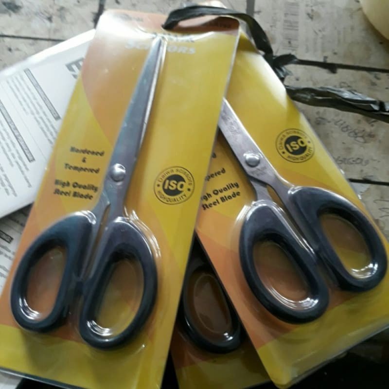 

Gunting kain/gunting plastik