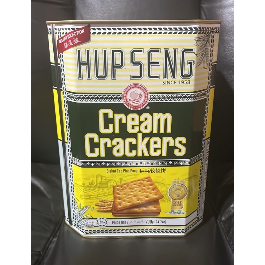 

Hup Seng Cream Crackers Kaleng / Biskuit Hupseng Asin Kaleng 700Grm