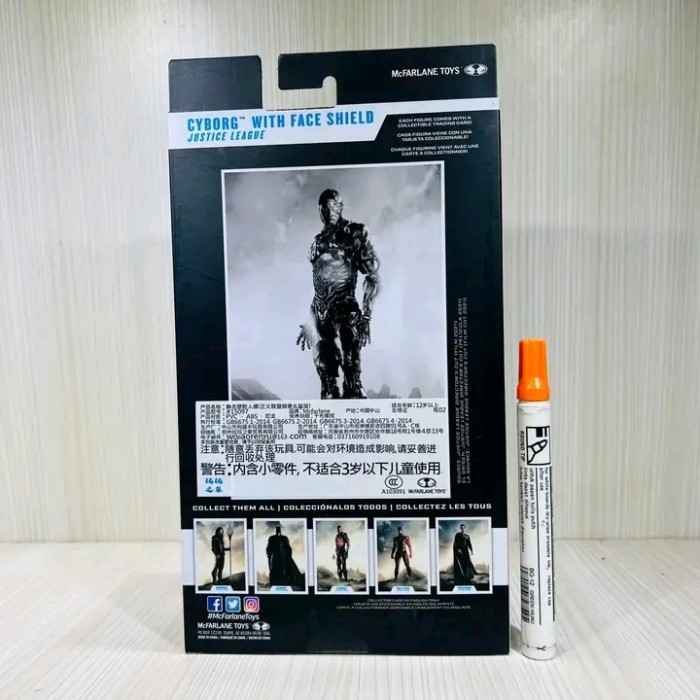 Mainan Action FigureMcfarlane Cyborg McfarlaneTinggi Sekitar 7 Inch