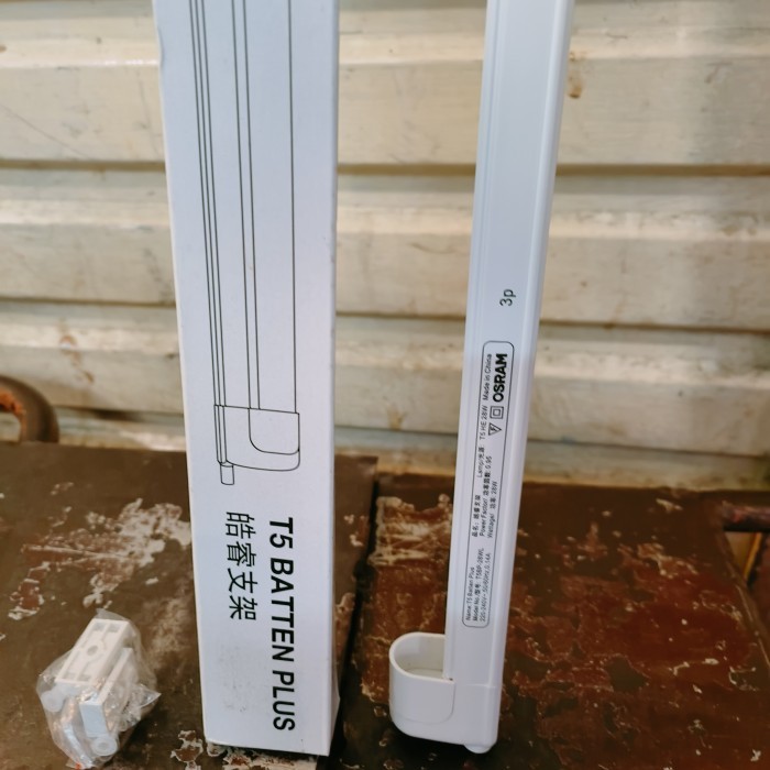 Produk osram kap kosongan T5 batten plus 28w osram 120 cm 220 volt osram