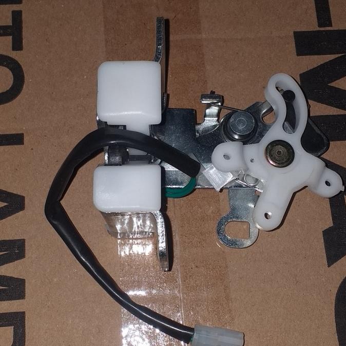 Door Lock Bagasi Belakang Grand Max