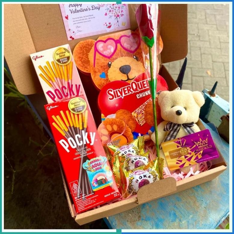

GC27 Hampers Silverqueen Bear l hampers love l silverqueen beruang l chungkybar bear l hampers valentine l hampers coklat murah l hampers pacar Murah