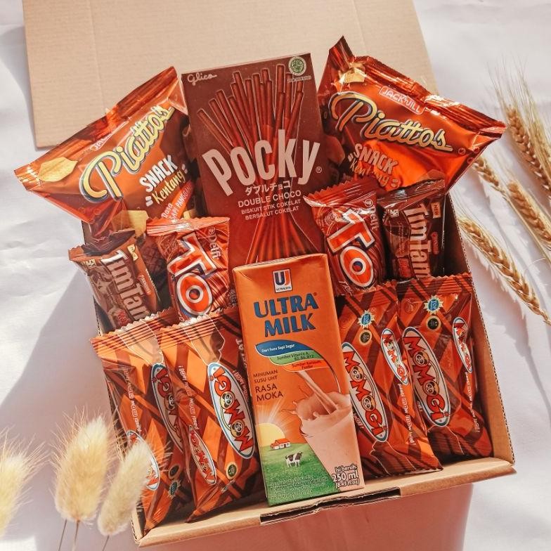 

To94 Snack box Wisuda / Ulang Tahun dll SIZE MEDIUM Termurah