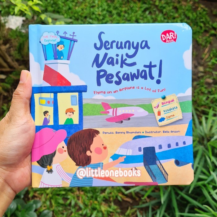 

Bana Serunya Naik Pesawat! / Board Book Anak Bilingual / Buku Cerita Anak