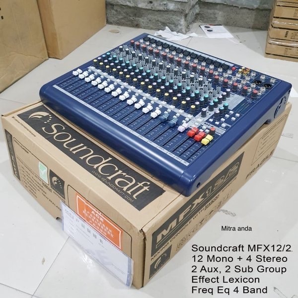 Mixer soundcraft MFX12 12 channel