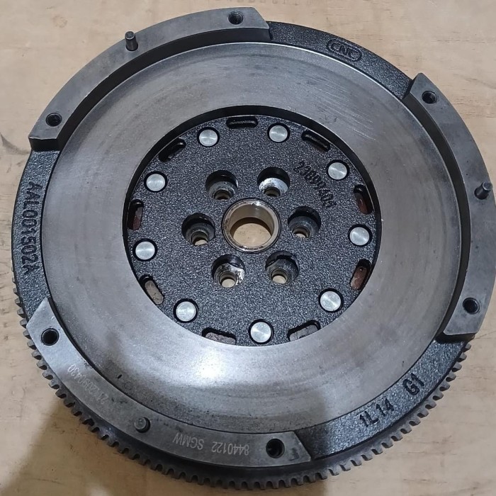 Fly Wheel Roda Gila Gendeng Wuling Confero 1.5 Genuine