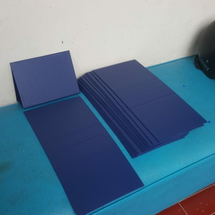 

Murah MNTB! DUDUKAN KALENDER 21X15CM TATAKAN KELENDER DUDUK MEJA A5 Elegan