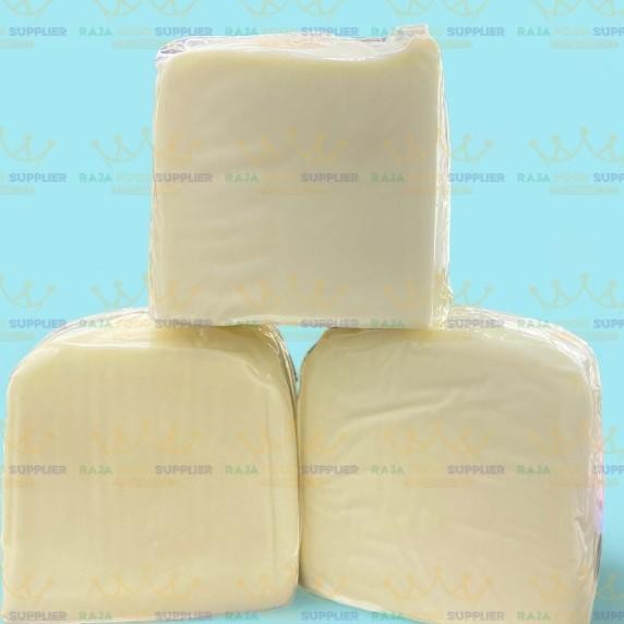 

Keju Mozarella Cheese 1 Kg - Mozzarella Cheese