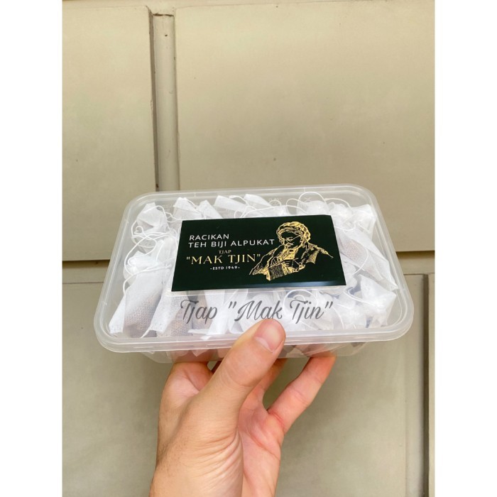 

Racikan Teh Biji Alpukat Mak Tjin