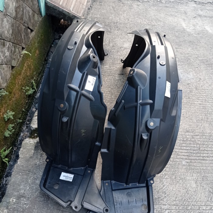 LINER FENDER TOYOTA ETIOS READY