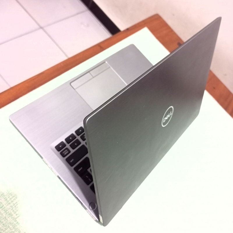 DELL LATITUDE E7400 (i7/16/256). REAL PICT