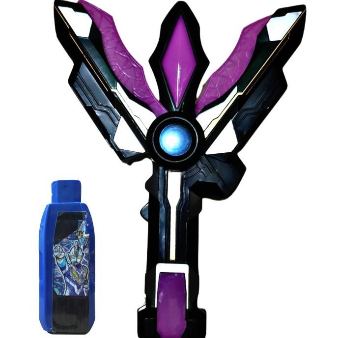 Senjata Ultraman Weapon DX Ultraman Trigger : DX Guts Spark Lens black