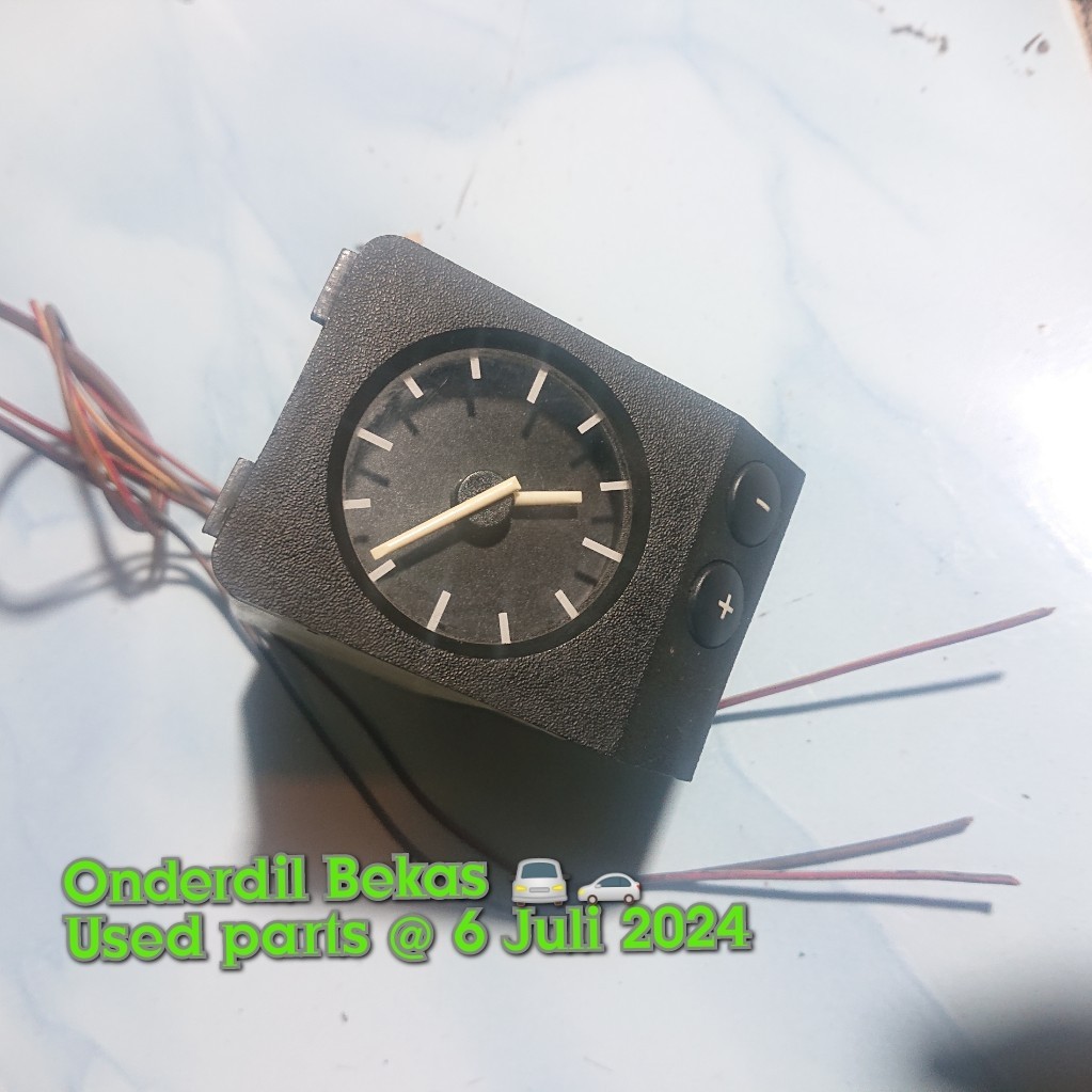 jam Analog bmw e36 seri 318i
